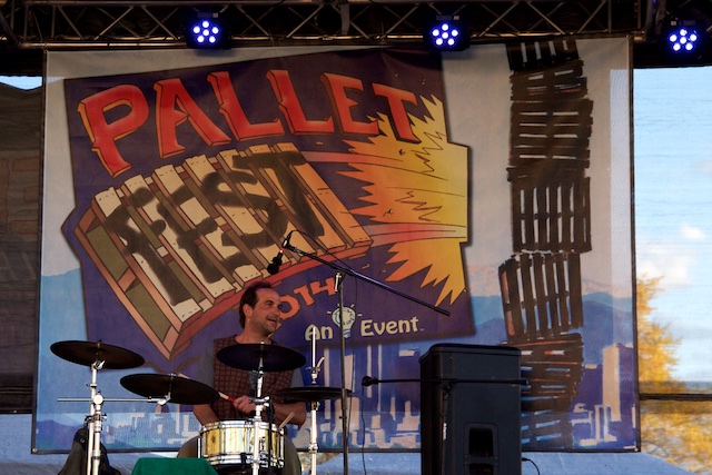 Pallet Fest drummer during fashion show IMG_8382